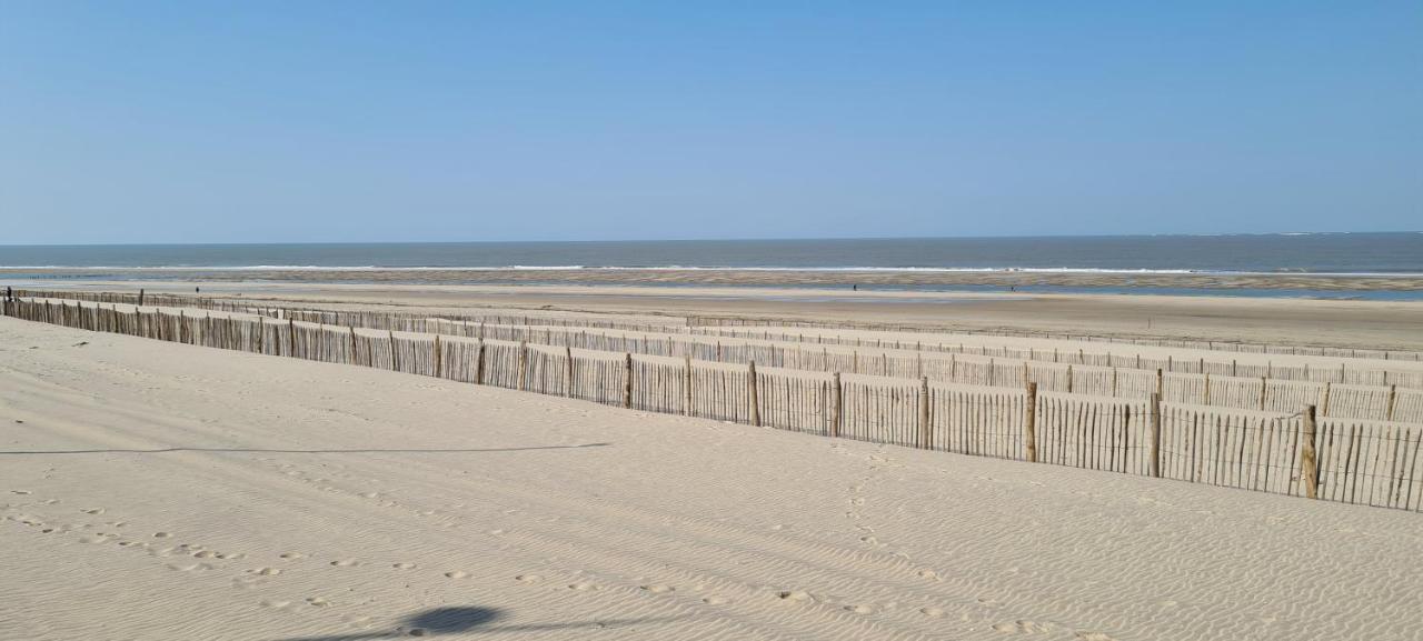 Soulac Cote Plage - Devant L'Ocean スラック・シュル・メール エクステリア 写真